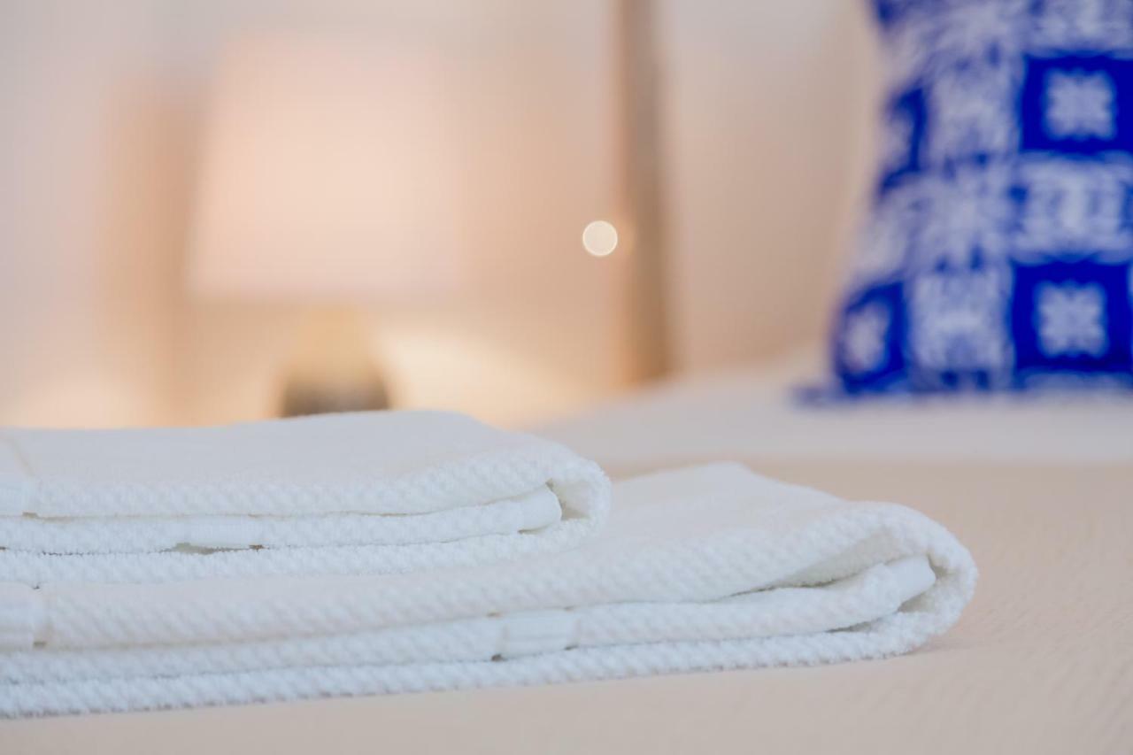 Renovated Sunny Apartment With Amazing Sunset Balcony , By Timecooler Lisboa Ngoại thất bức ảnh