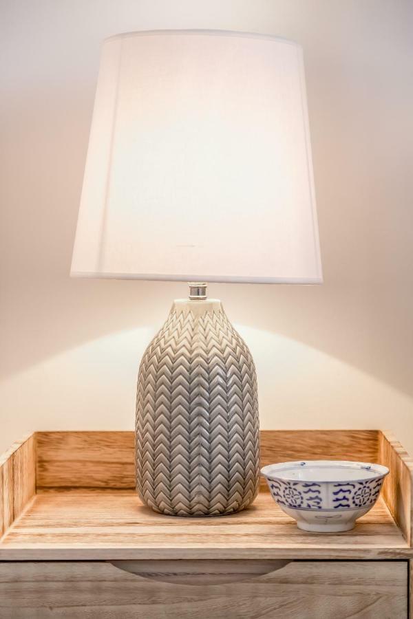 Renovated Sunny Apartment With Amazing Sunset Balcony , By Timecooler Lisboa Ngoại thất bức ảnh